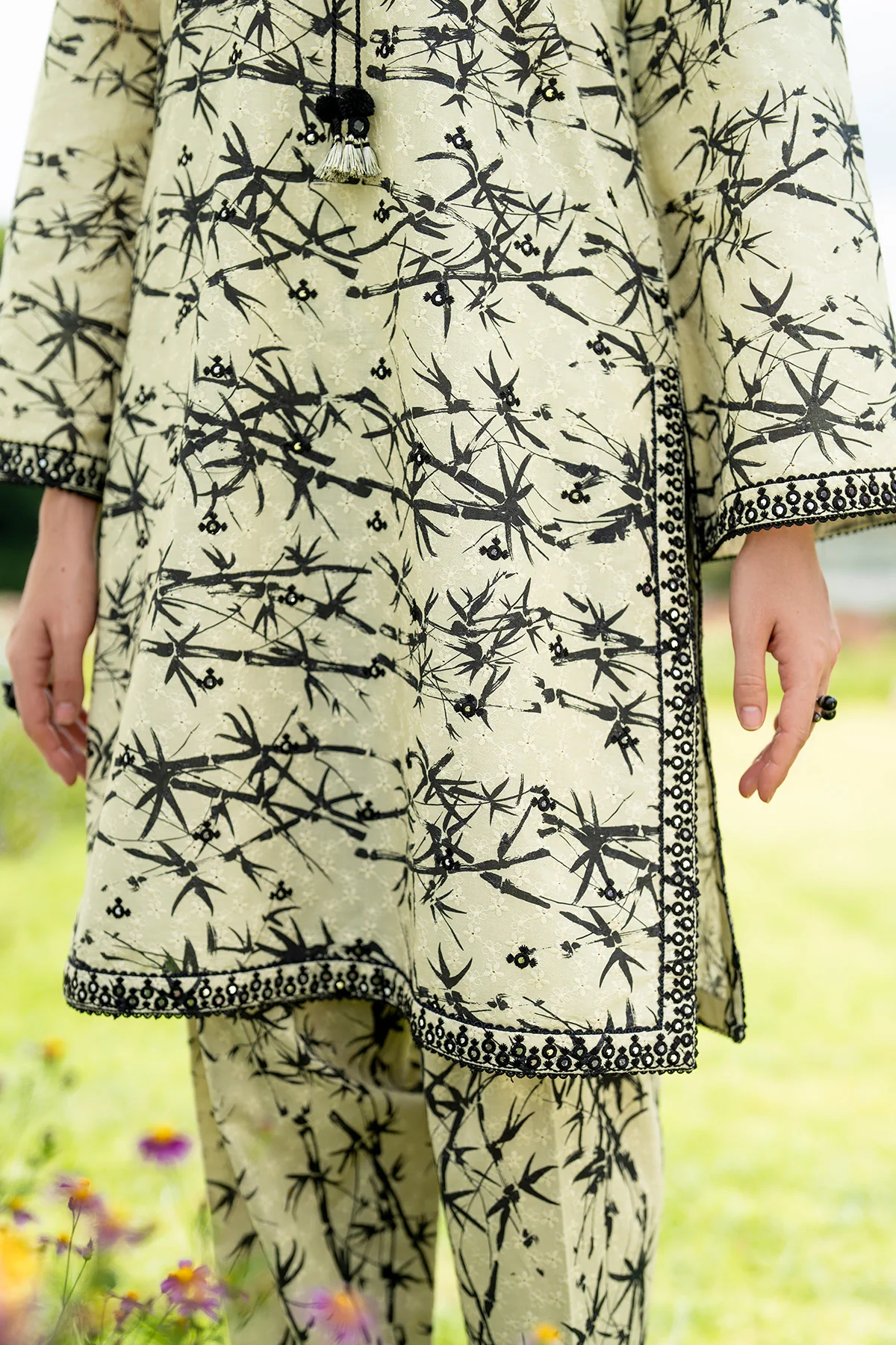 EMBROIDERED SOFT CAMBRIC RTW-1217 - Image 9