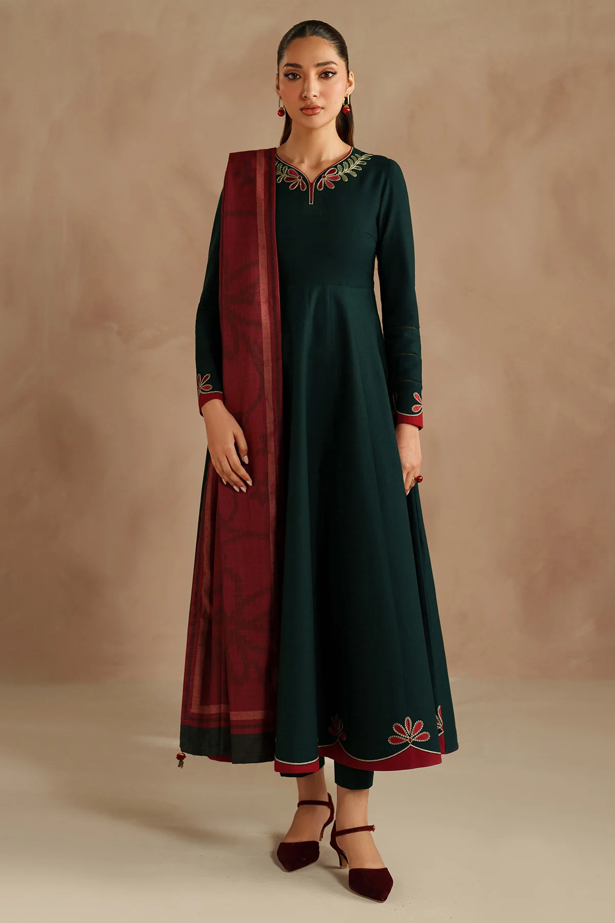 EMBROIDERED KHADDAR RTW-1265 - Image 3