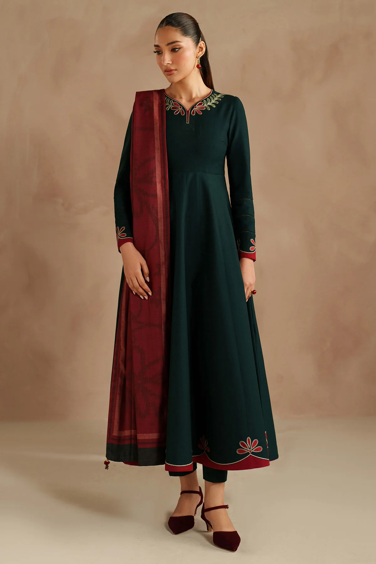 EMBROIDERED KHADDAR RTW-1265 - Image 4
