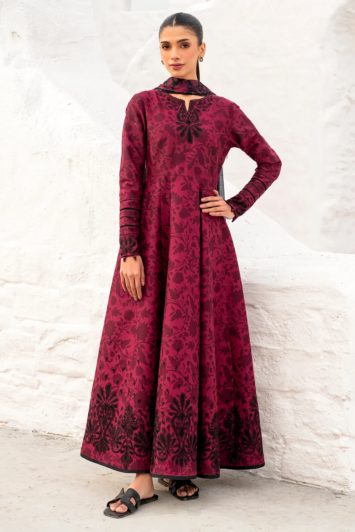 EMBROIDERED LAWN RTW - 1175 - Image 5