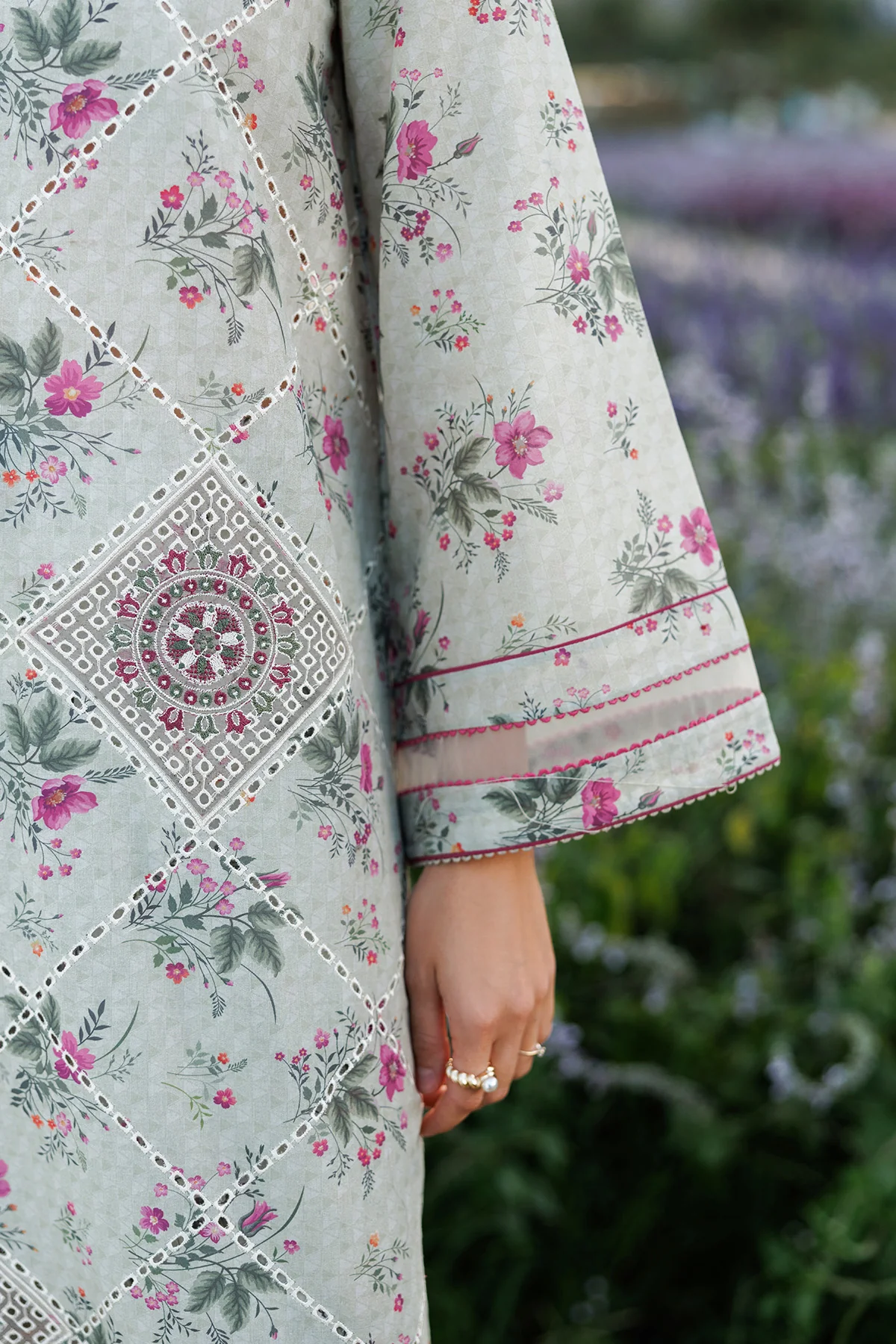 EMBROIDERED LAWN RTW-1282 - Image 10