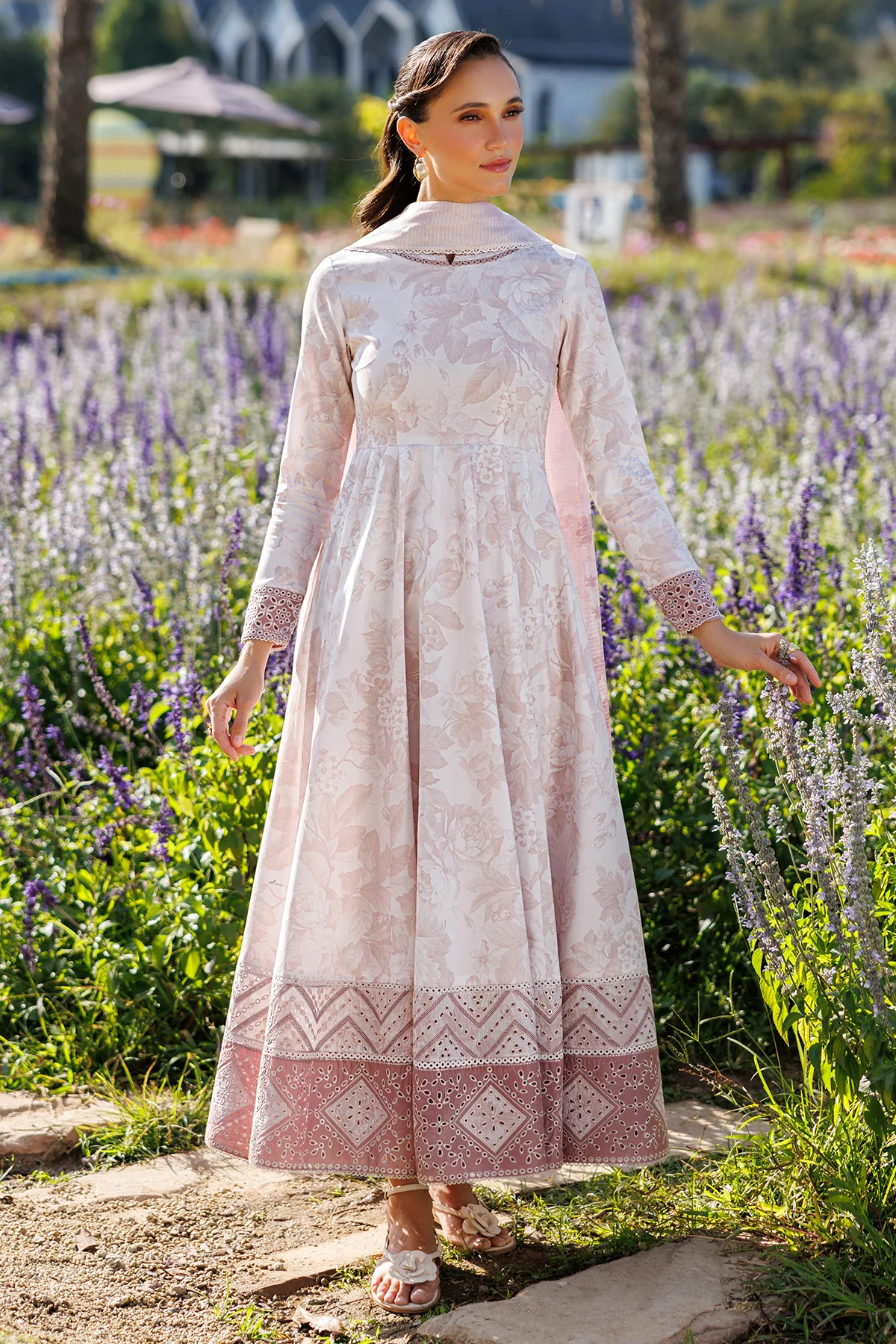 EMBROIDERED LAWN RTW-1283 - Image 4