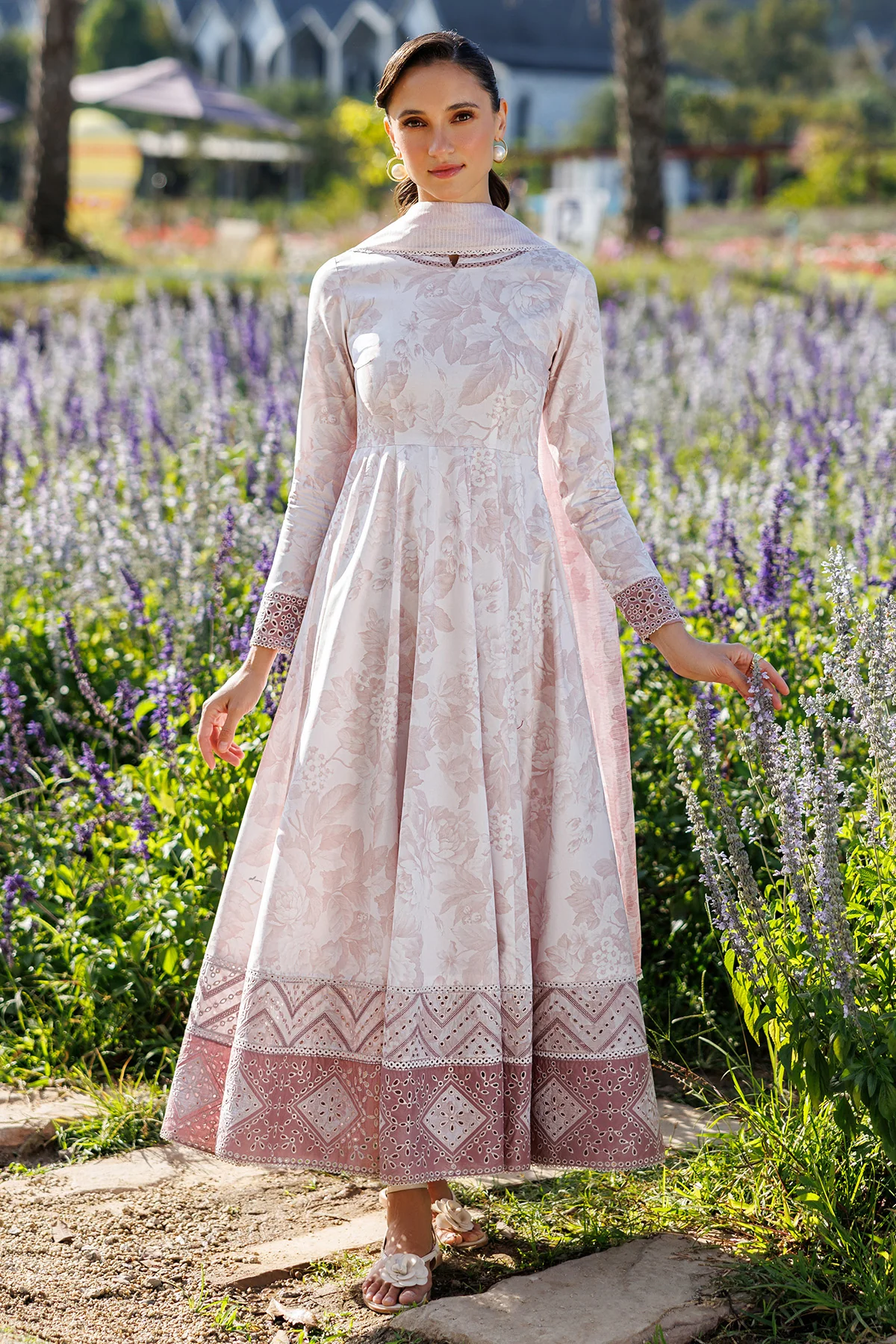 EMBROIDERED LAWN RTW-1283 - Image 5