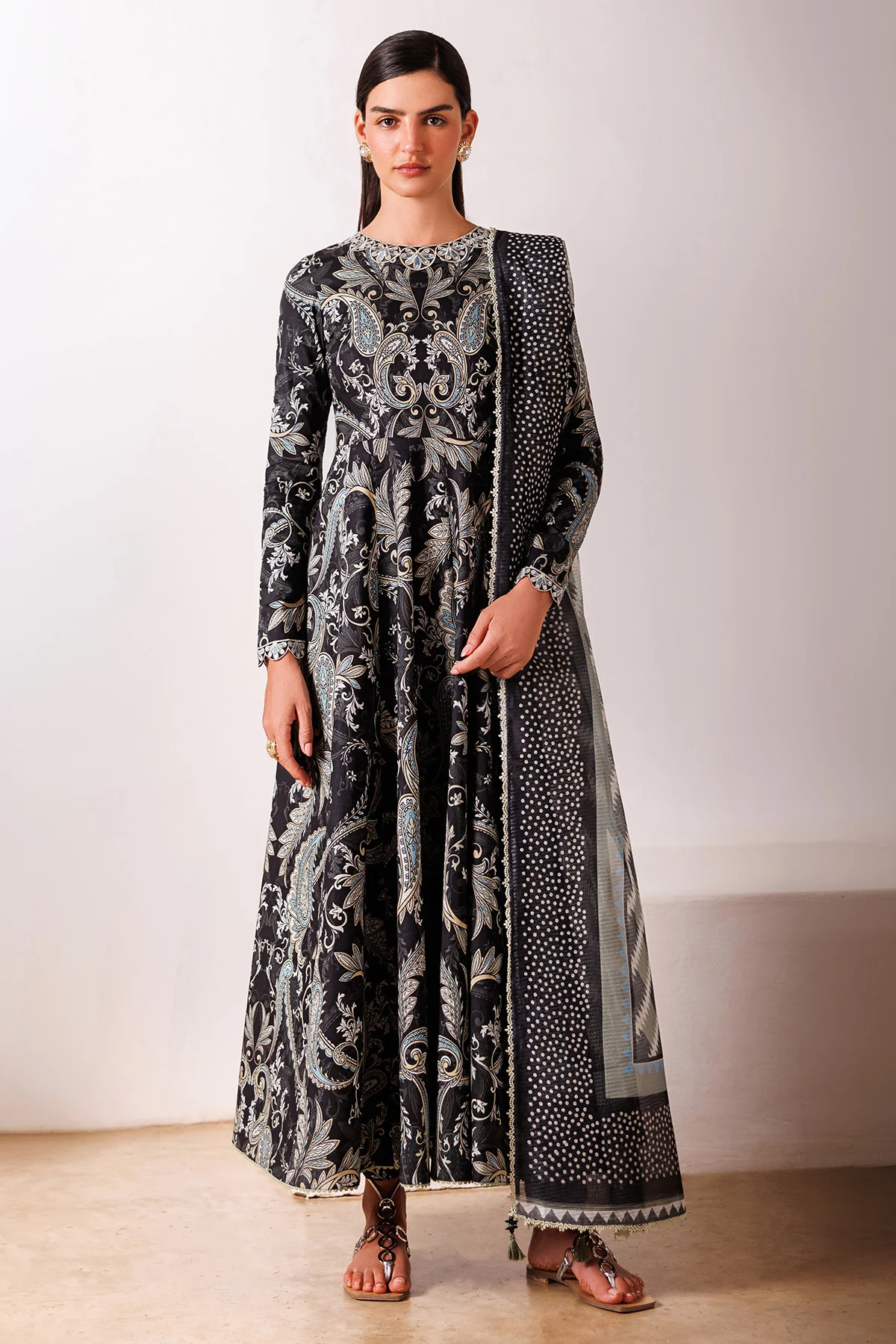 EMBROIDERED LAWN RTW-1287 - Image 3