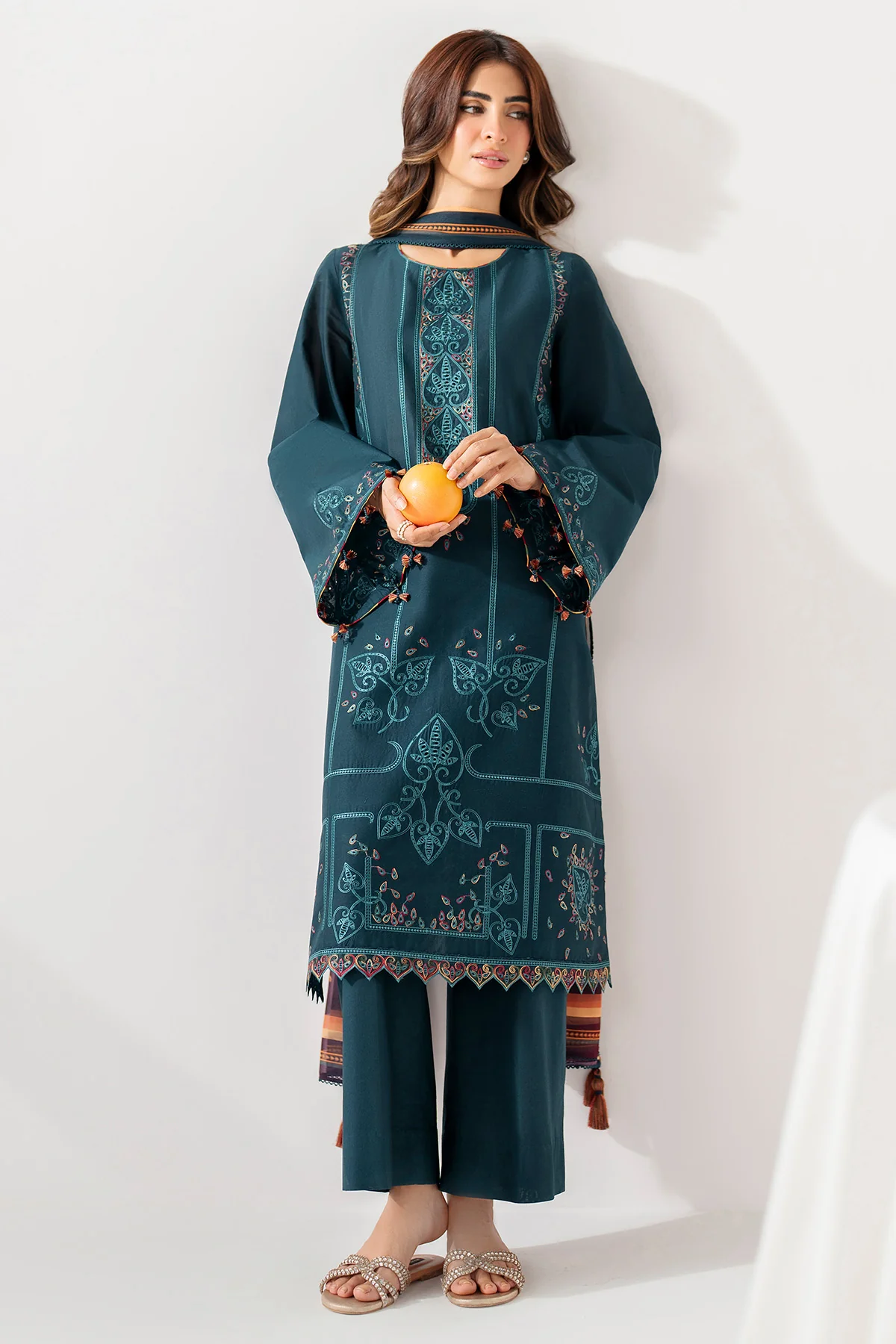 EMBROIDERED LAWN RTW-1299 - Image 9