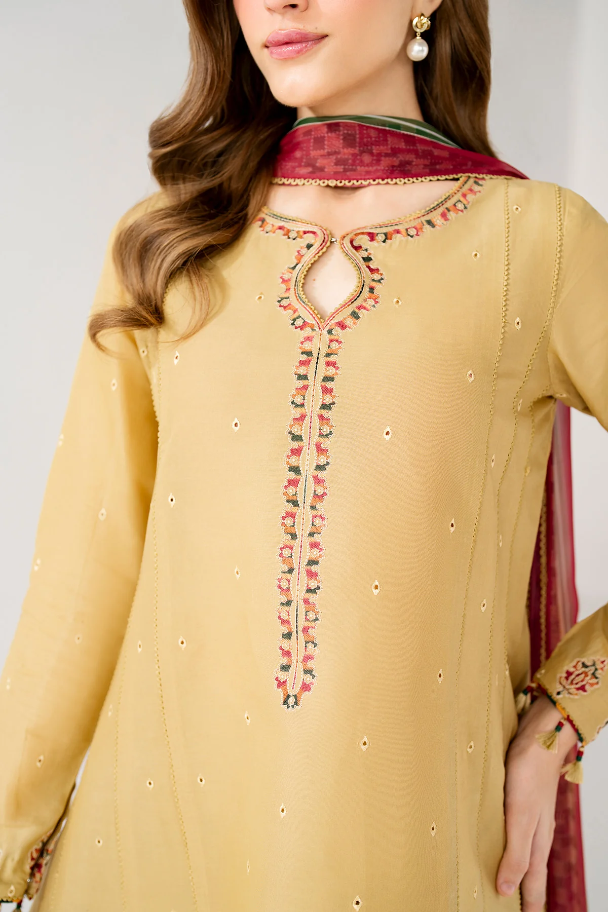 EMBROIDERED LAWN USE-9245 - Image 8