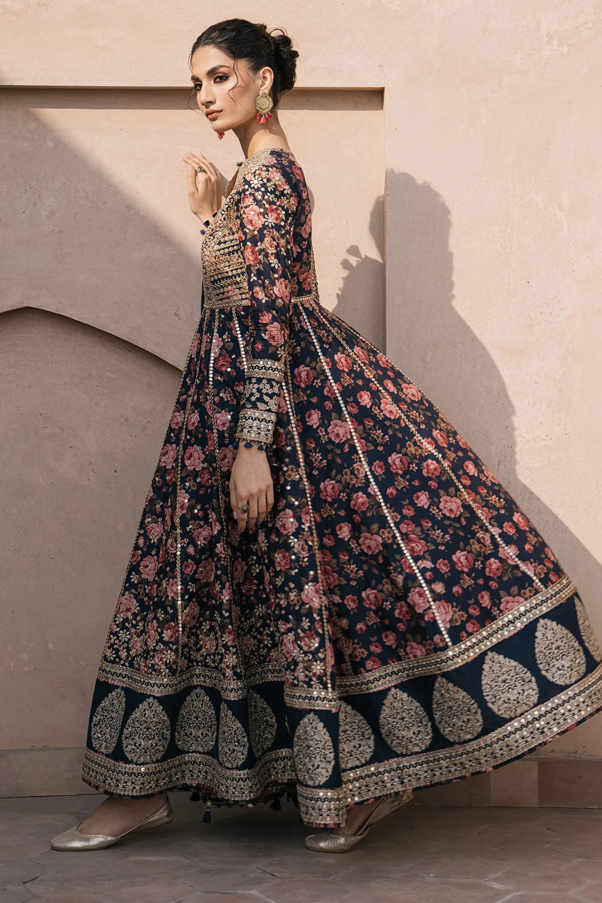 Embroidered Luxury Lawn SL24-D1 - Image 8
