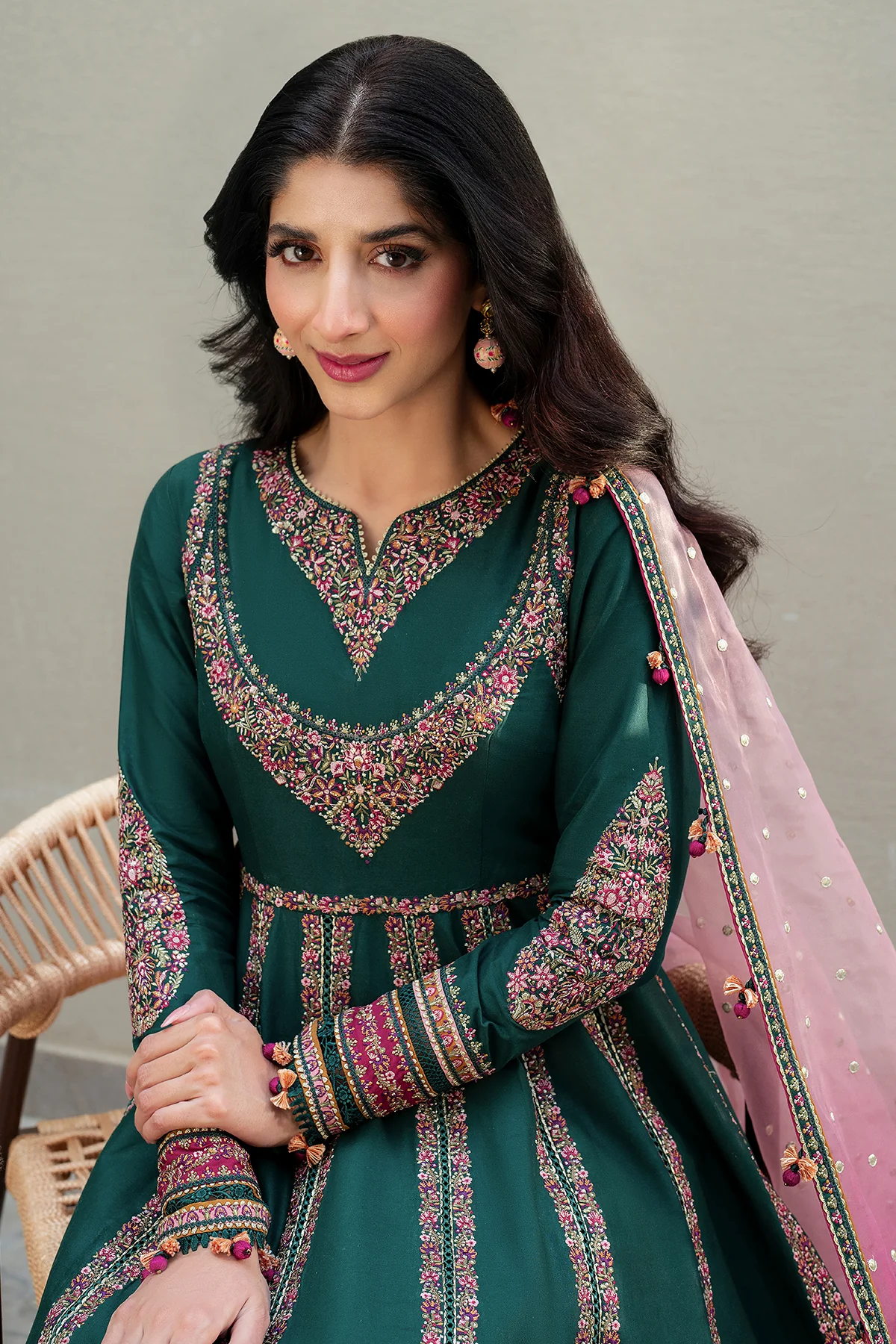 Embroidered Luxury Lawn SL25-D1 - Image 6