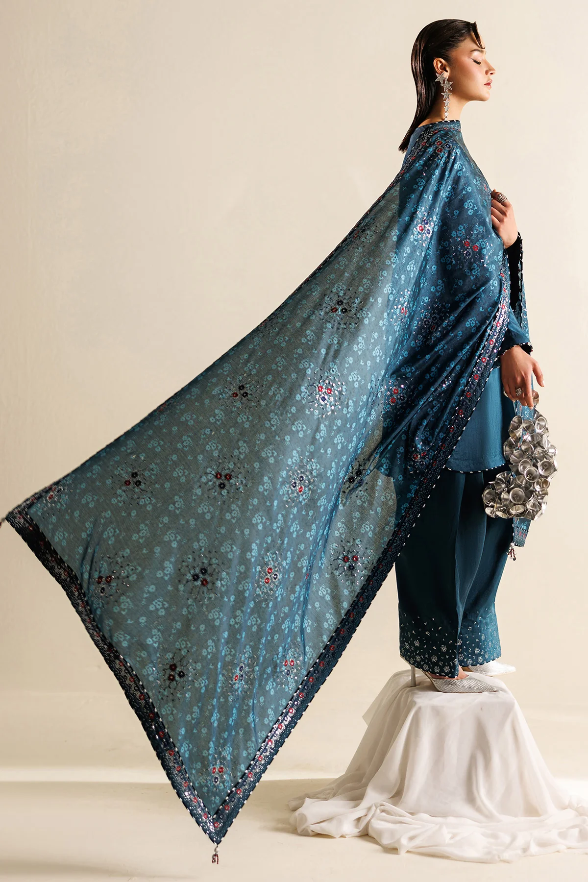 Embroidered Raw Silk UR-7062 - Image 10
