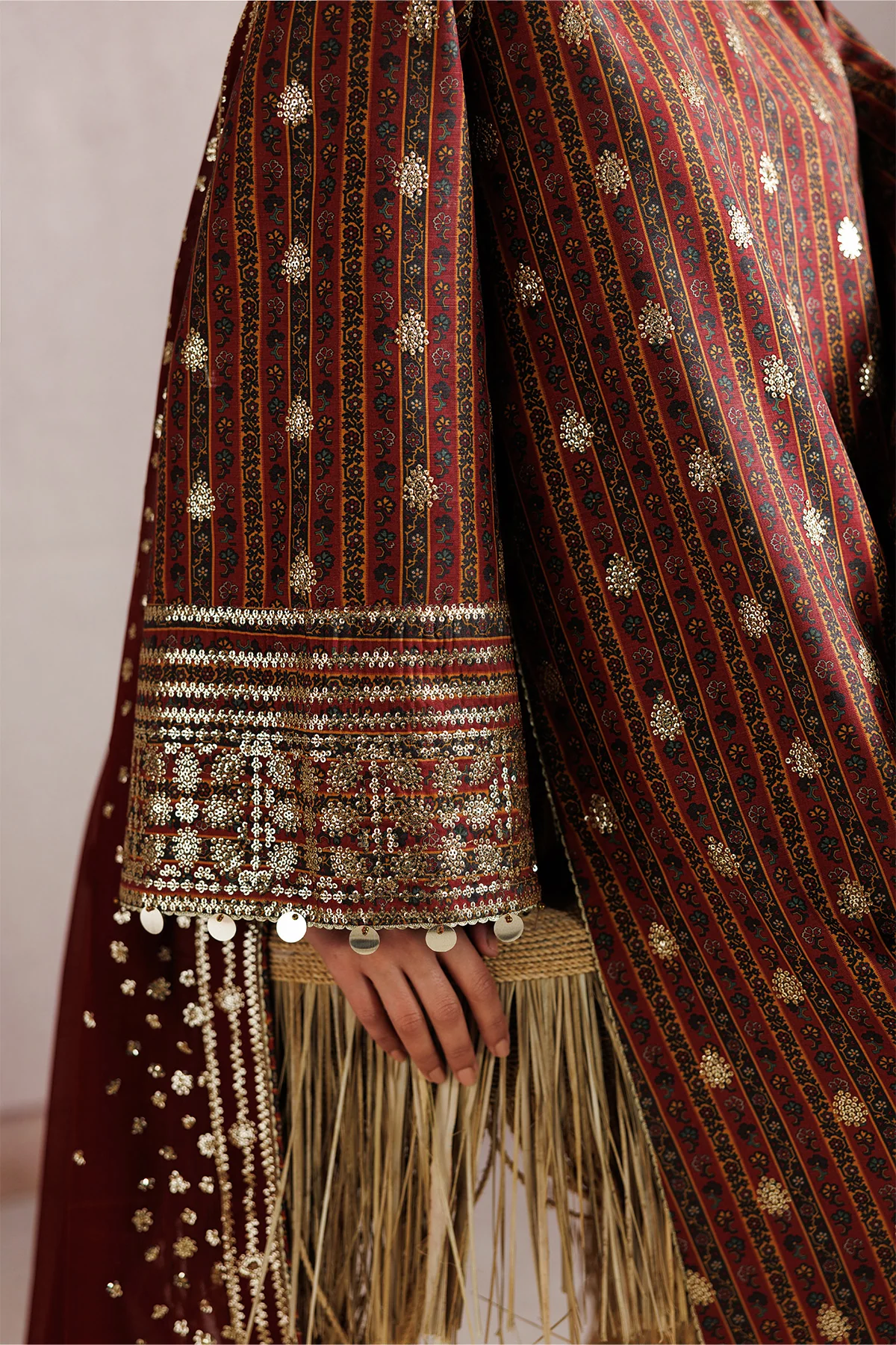 EMBROIDERED RAW SILK UR-7076 - Image 9