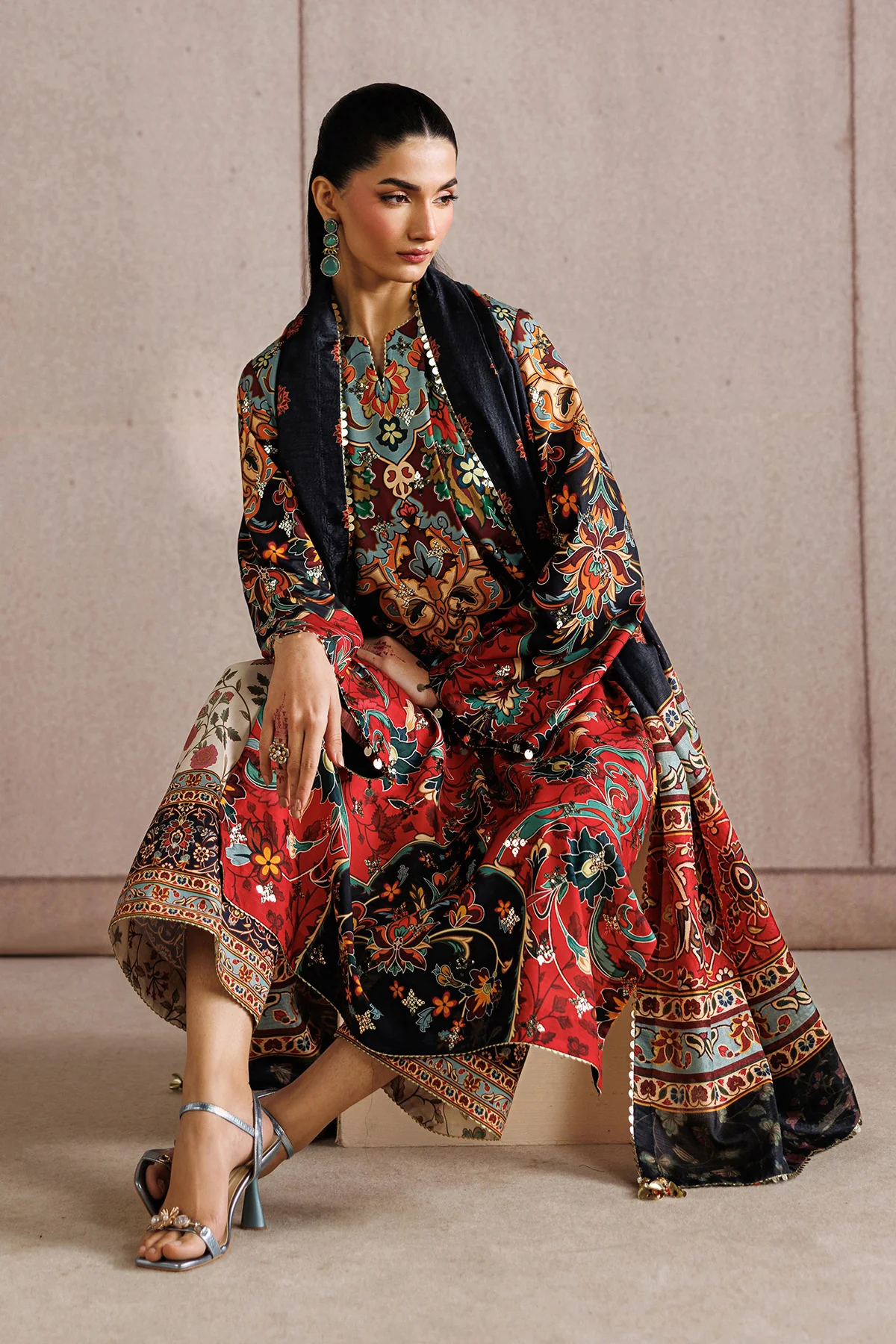EMBROIDERED RAW SILK UR-7083 - Image 4